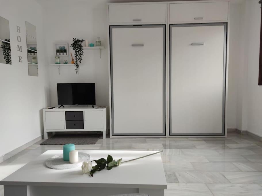 Apartamento Maika Benalsun Pueblo Evita Benalmadena Luaran gambar