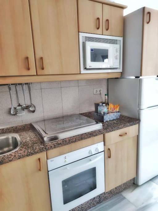 Apartamento Maika Benalsun Pueblo Evita Benalmadena Luaran gambar