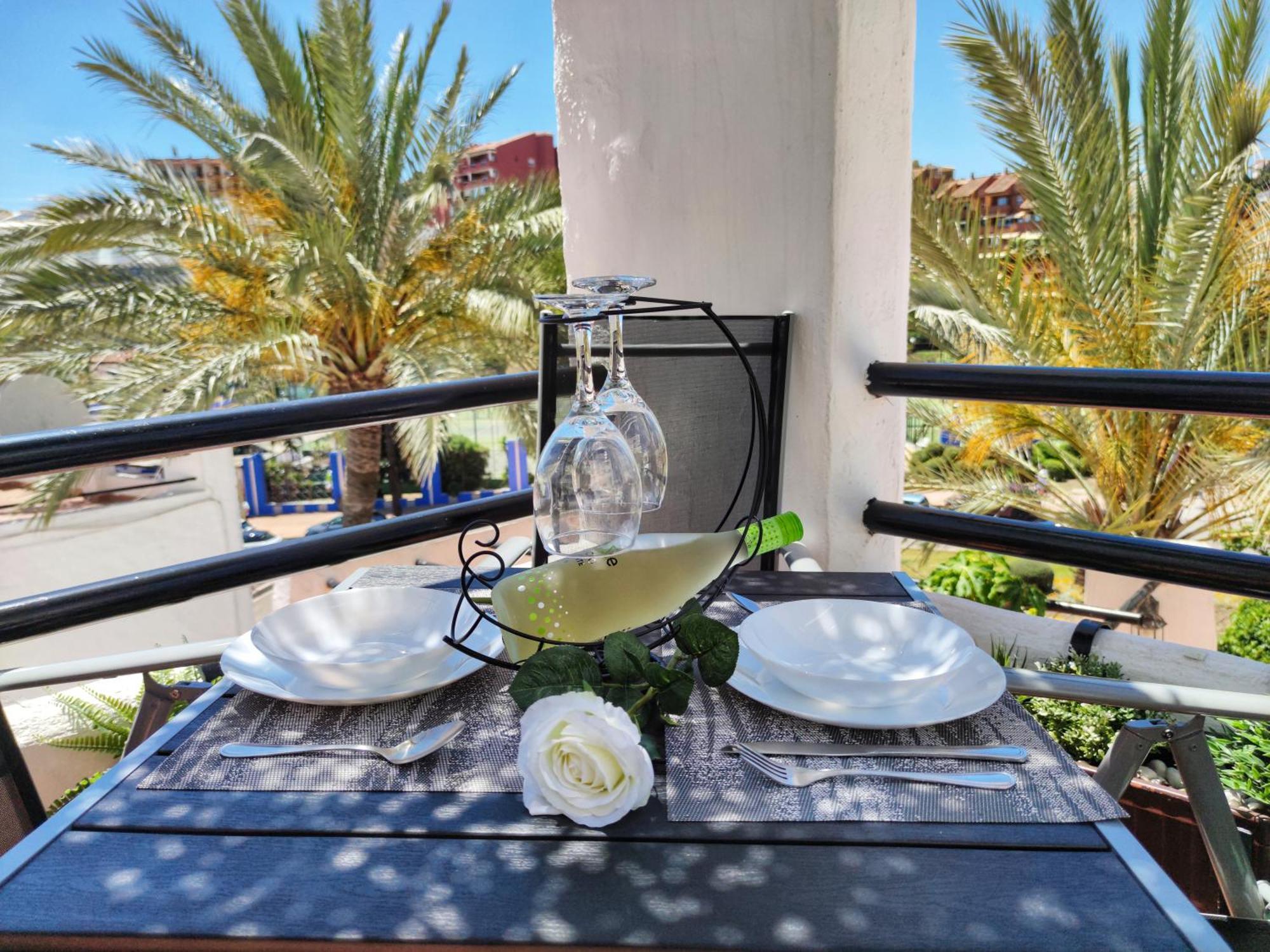 Apartamento Maika Benalsun Pueblo Evita Benalmadena Luaran gambar